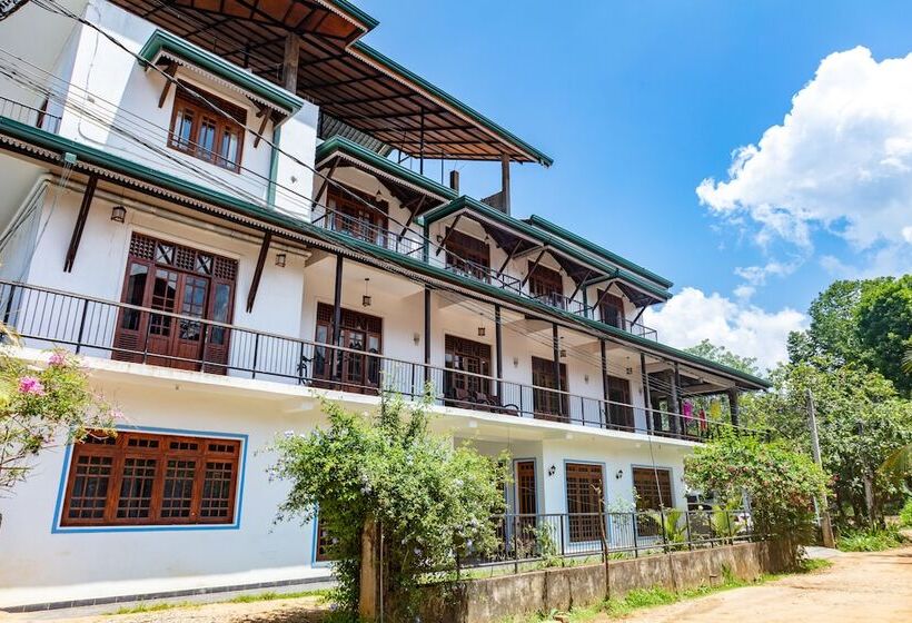 펜션 Shadow Inn Guest House Ella