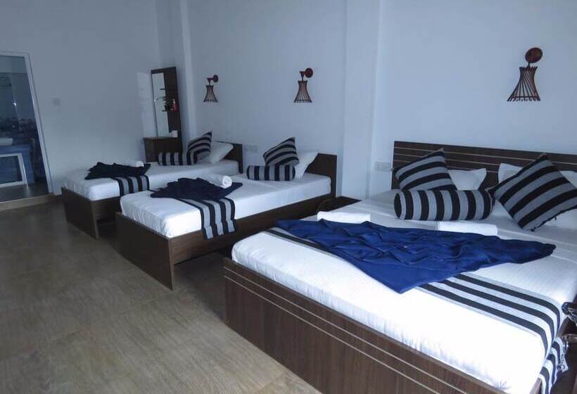 פנסיון Shadow Inn Guest House Ella