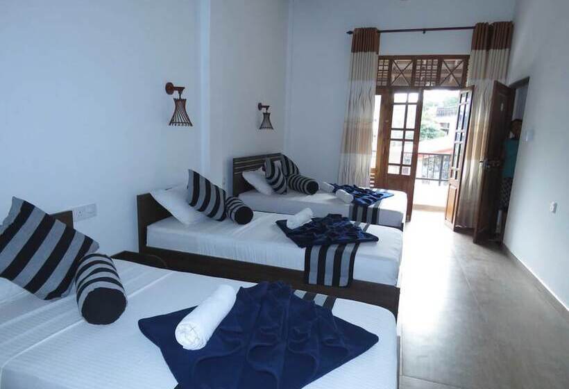 펜션 Shadow Inn Guest House Ella