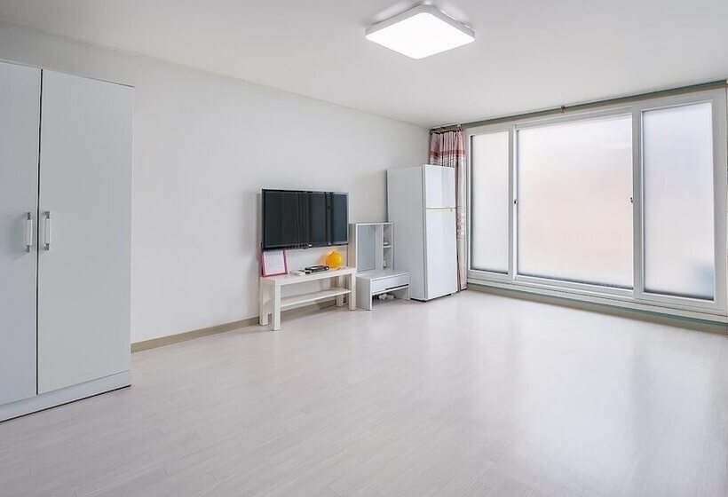 Sokcho World Pension