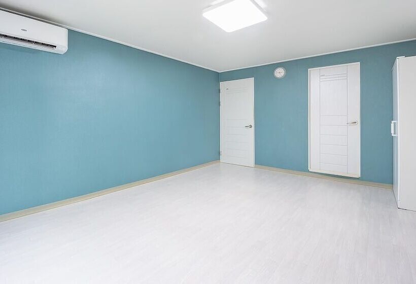 Sokcho World Pension