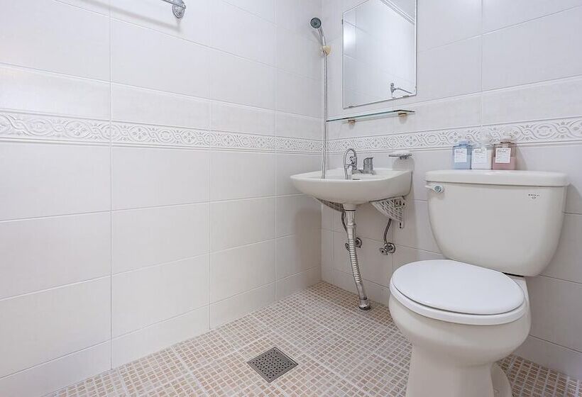 Sokcho World Pension