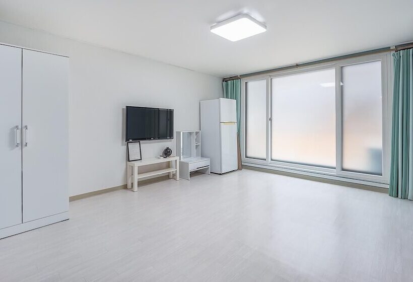 Sokcho World Pension