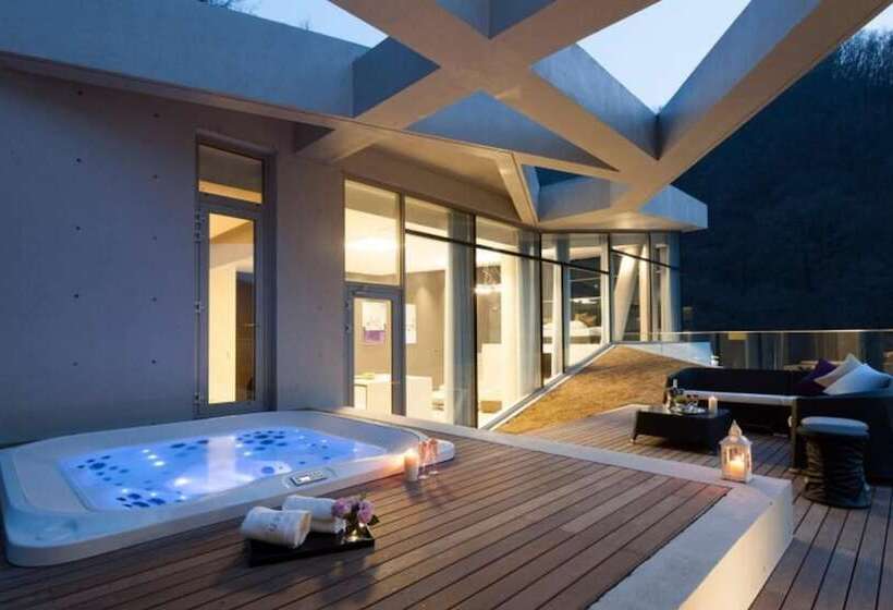 Пансион Hongcheon U Retreat Pool Villa