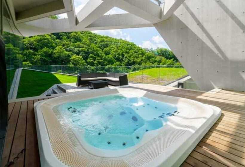 Пансион Hongcheon U Retreat Pool Villa
