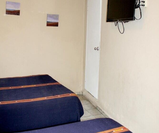 Пансион Ximenas Guest House