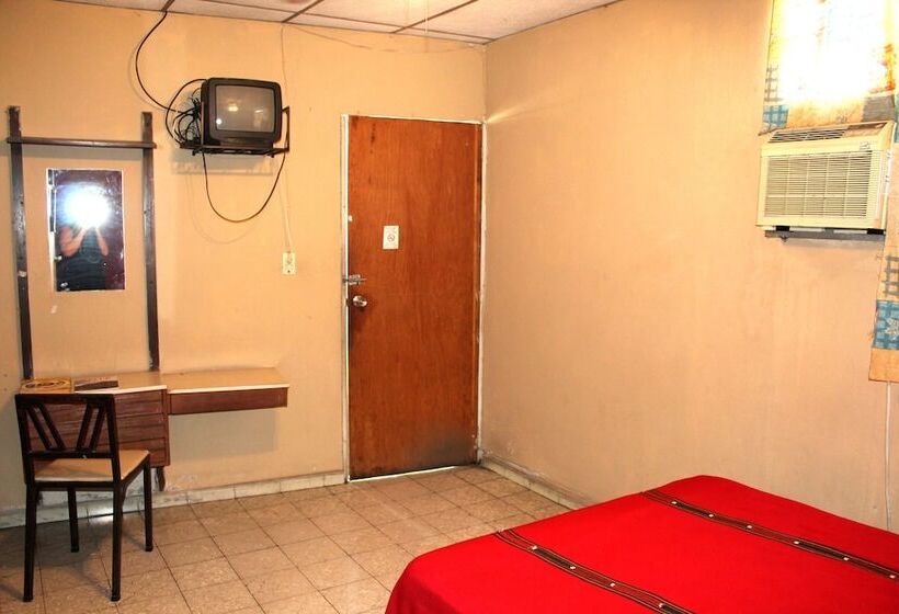 Пансион Ximenas Guest House