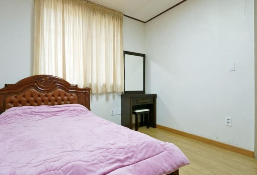 Gapyeong Top Pension