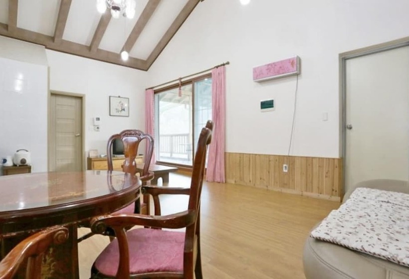 Gapyeong Top Pension