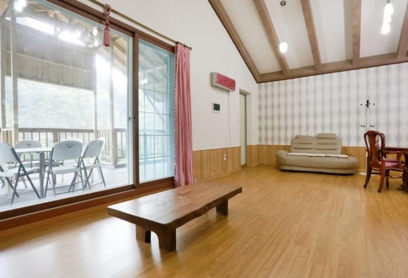 Gapyeong Top Pension