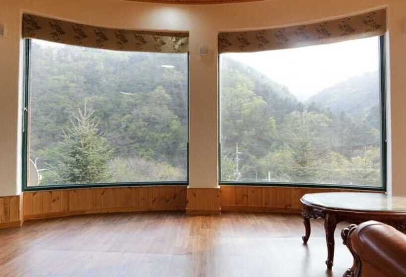 Gapyeong Top Pension