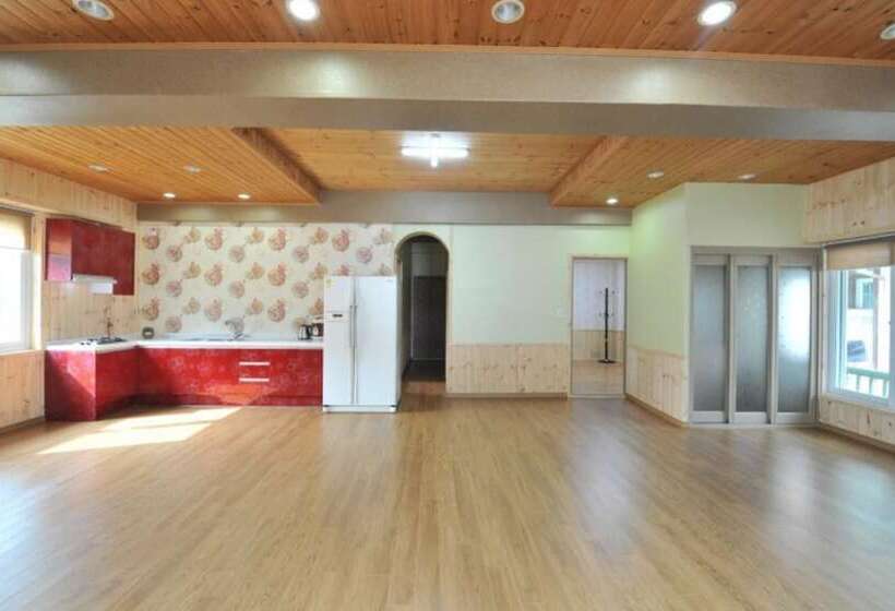 Gapyeong Top Pension