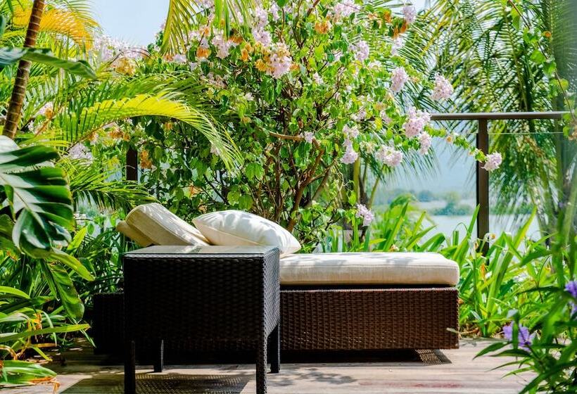 Narada Resort Hotel Sanya Pleasant Bay