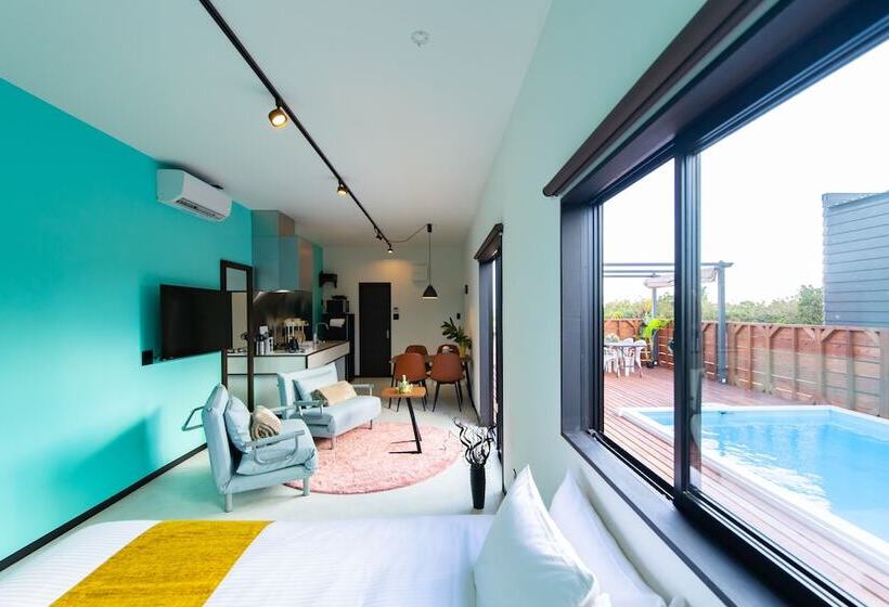 Crystal Park Hisamatsu