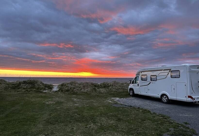 渡假胜地  Midnattsol Rom Og Hytter