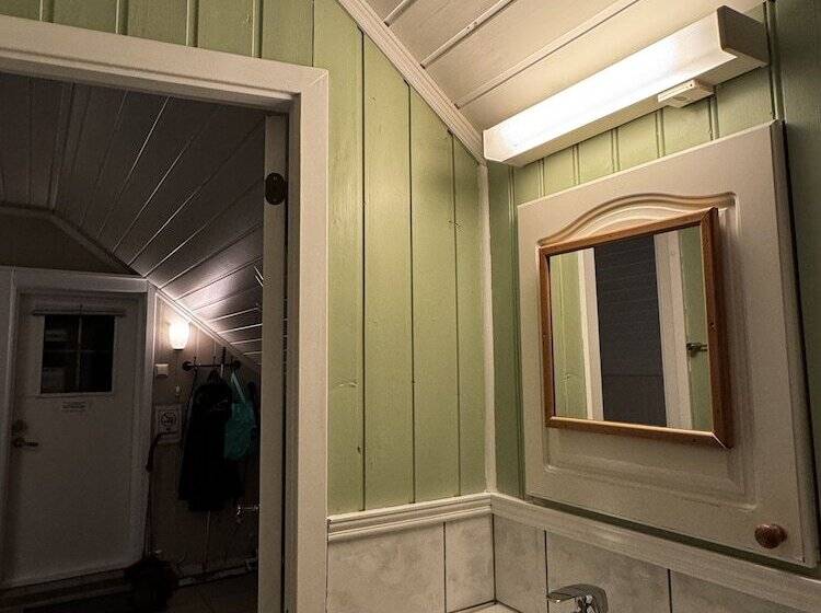 渡假胜地  Midnattsol Rom Og Hytter