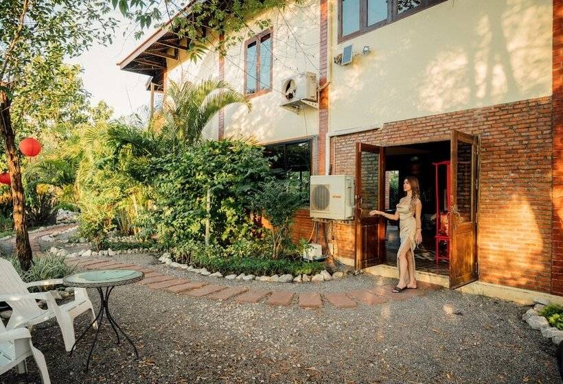 אתר נופש Nakara Villas & Glamping