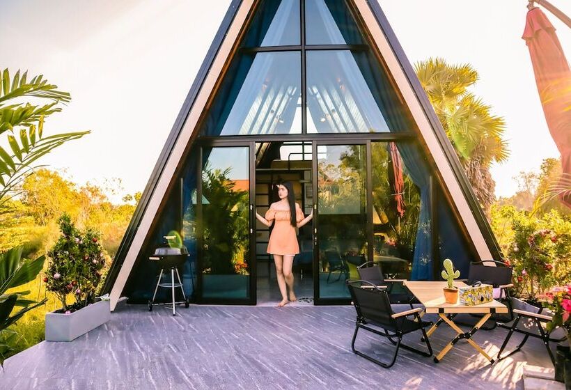 אתר נופש Nakara Villas & Glamping