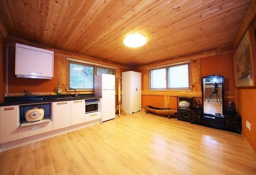 Samcheok Yeondam Pension