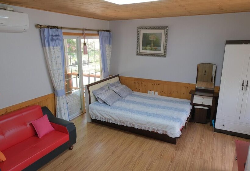 Samcheok Yeondam Pension