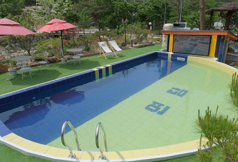 Samcheok Yeondam Pension