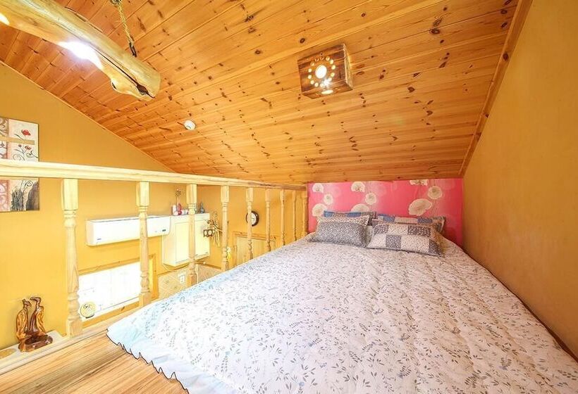 Samcheok Yeondam Pension