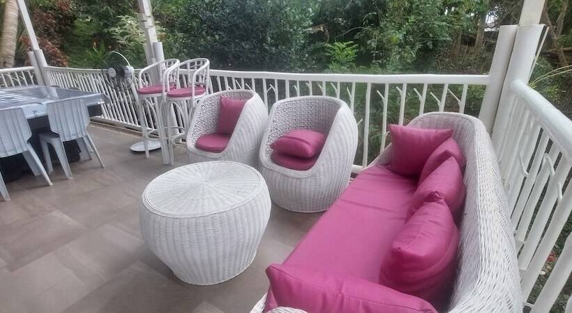 A Touch Of Pink Secret Garden Resort