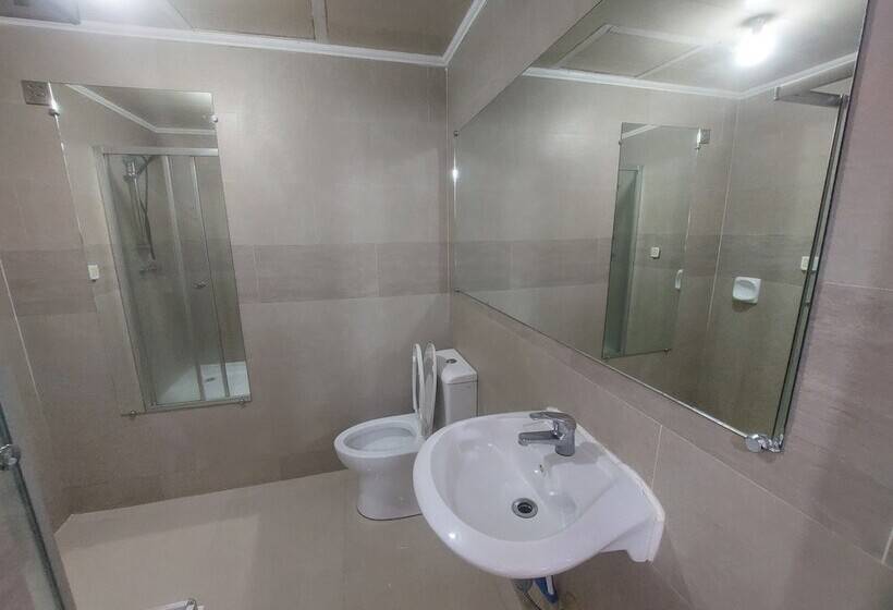 A Touch Of Pink Secret Garden Resort