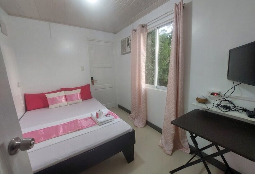 A Touch Of Pink Secret Garden Resort