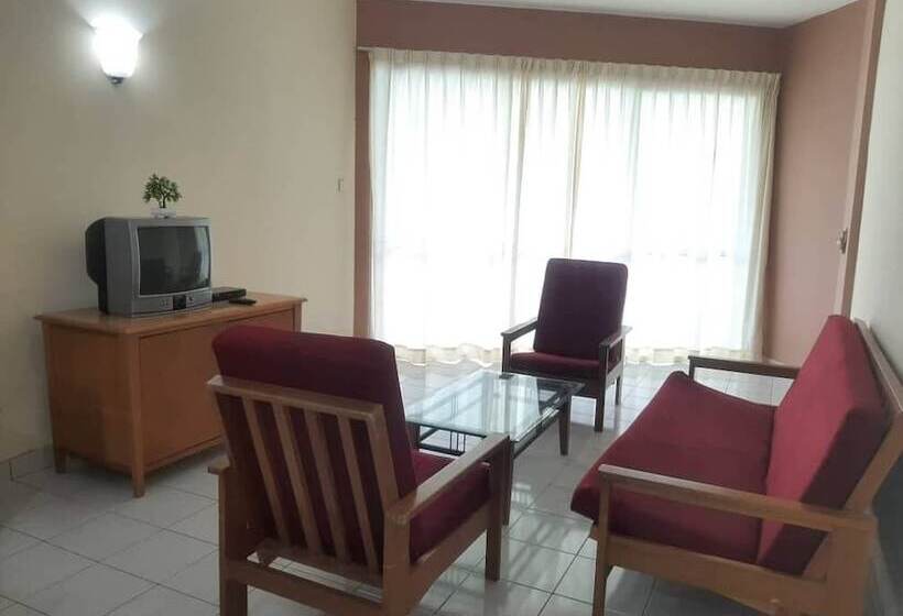 Seri Bulan Condominium
