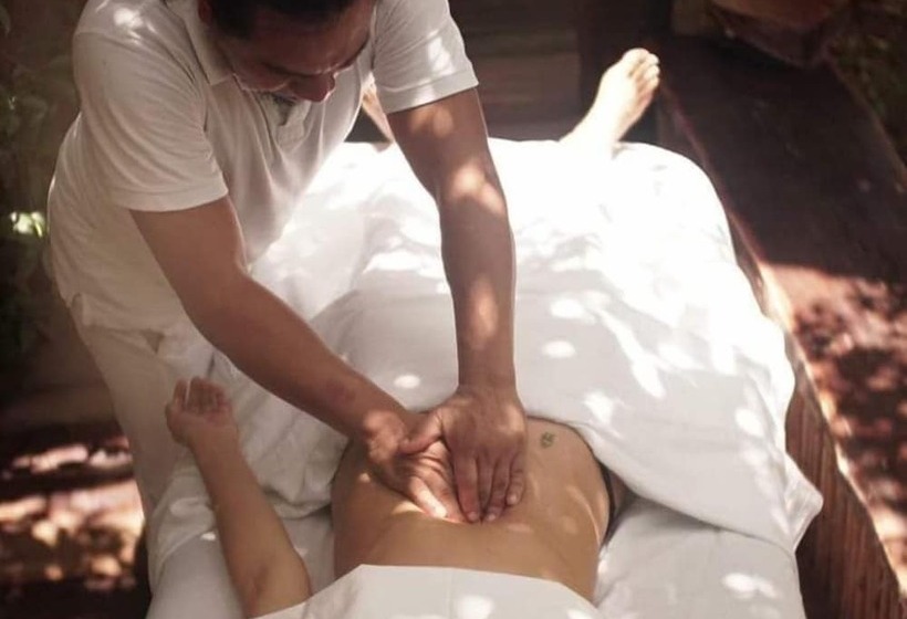 Sonido Del Mar Hotel And Yoga Loft