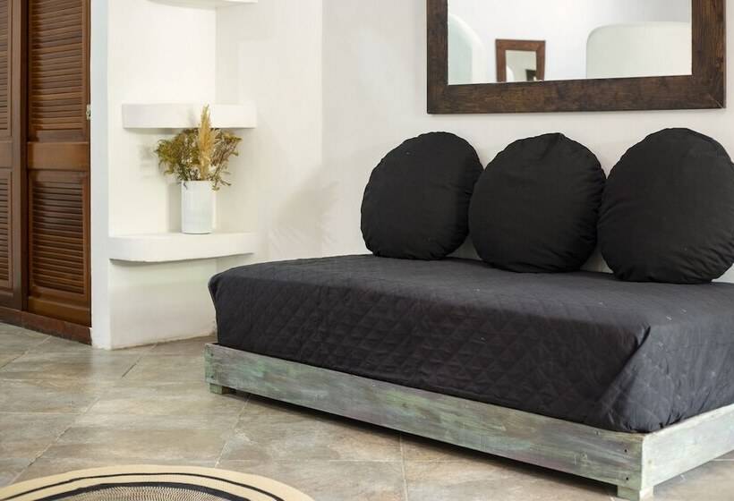 Sonido Del Mar Hotel And Yoga Loft