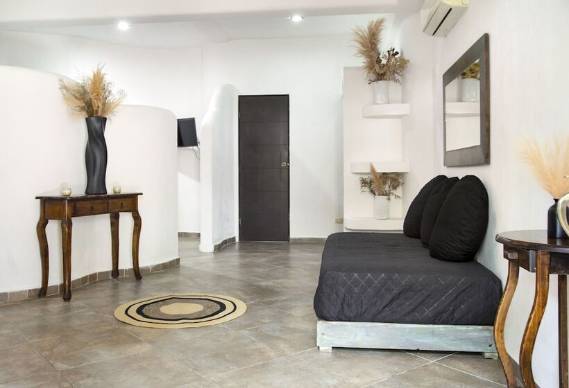 Sonido Del Mar Hotel And Yoga Loft