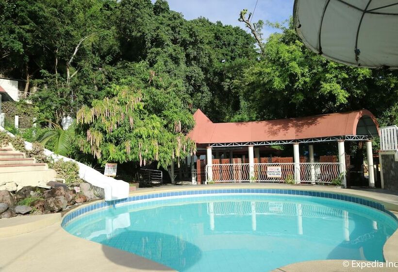 Splash Suites Hotel Laguna