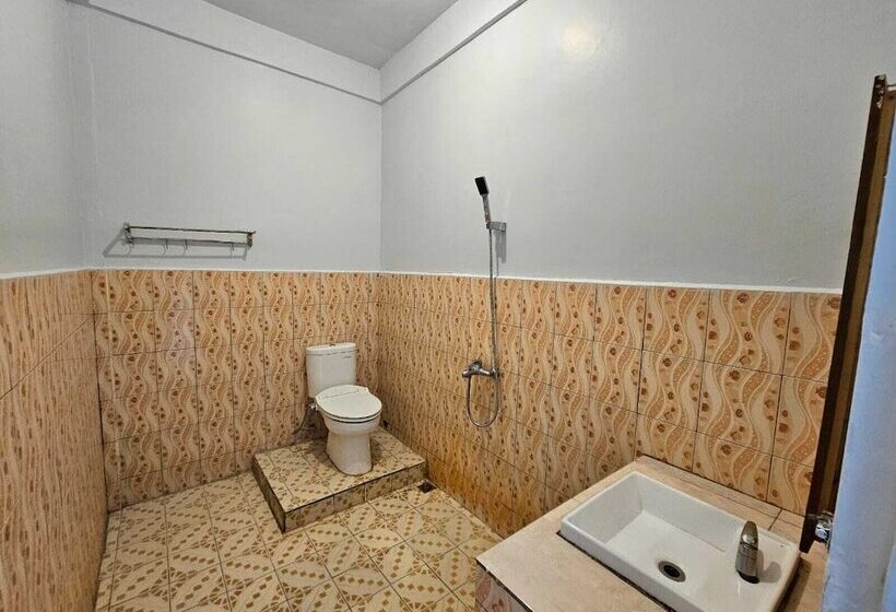 בית מלון כפרי Thyesza