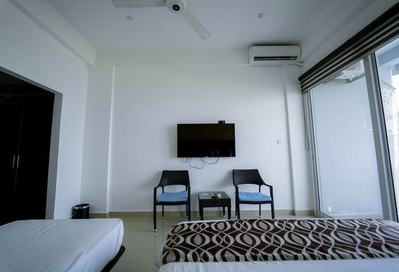 Trincomalee Beach Resort & Spa