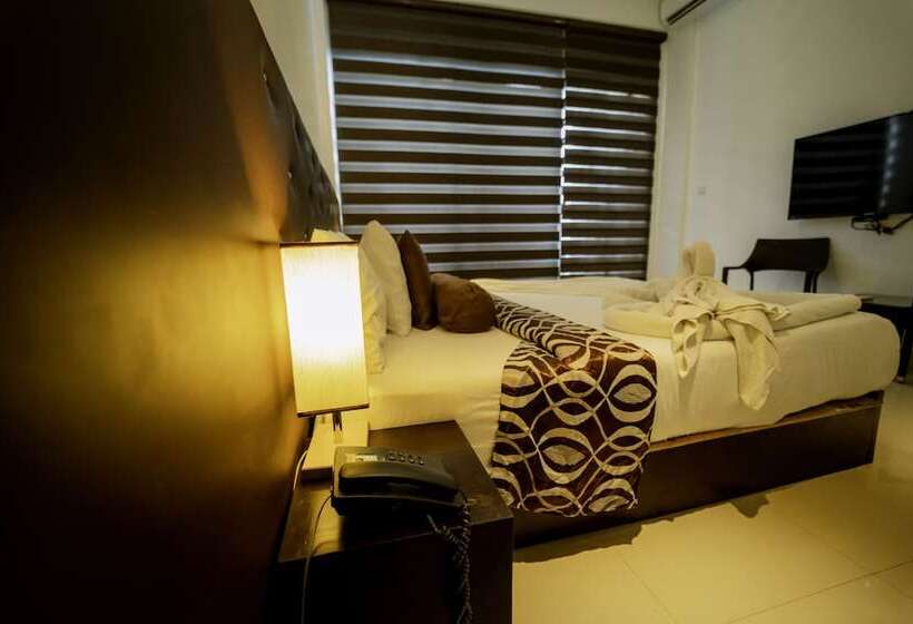 Trincomalee Beach Resort & Spa