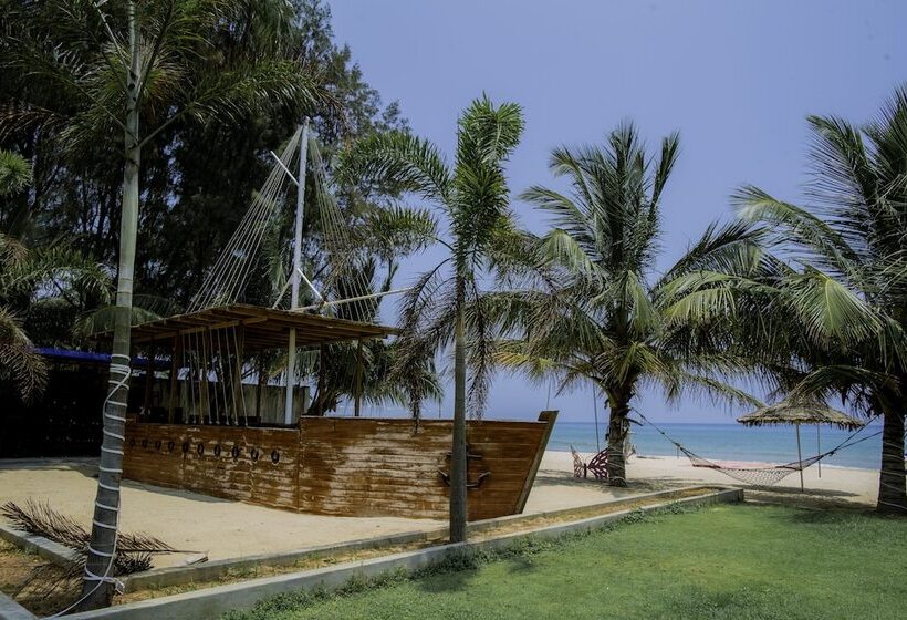 Trincomalee Beach Resort & Spa