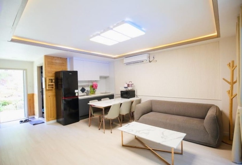 Yangpyeong La Terrace Pension