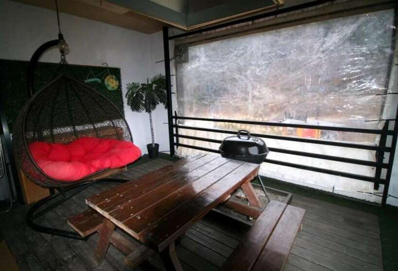 Yangpyeong La Terrace Pension
