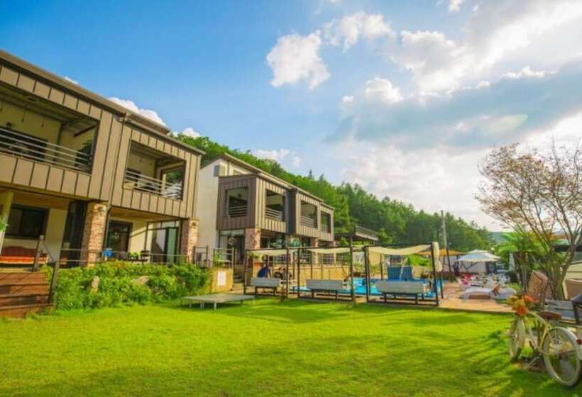 Yangpyeong La Terrace Pension