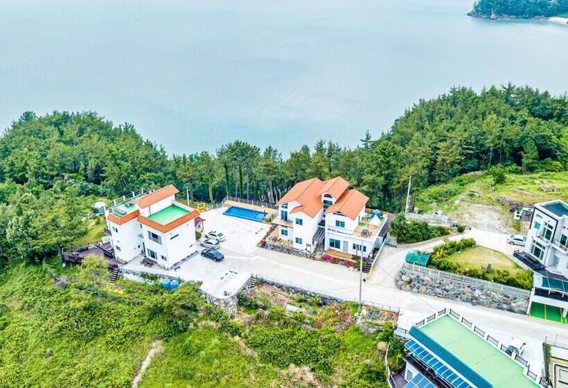 Yeosu Sky Pension