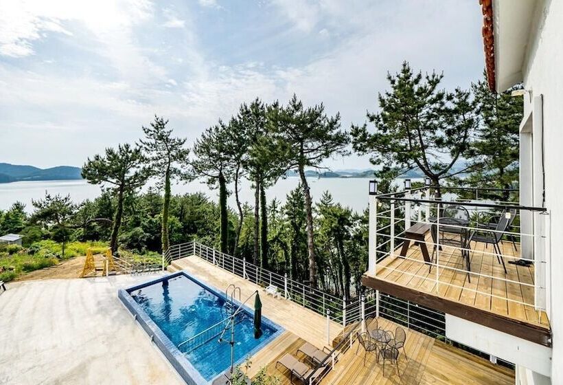 Yeosu Sky Pension
