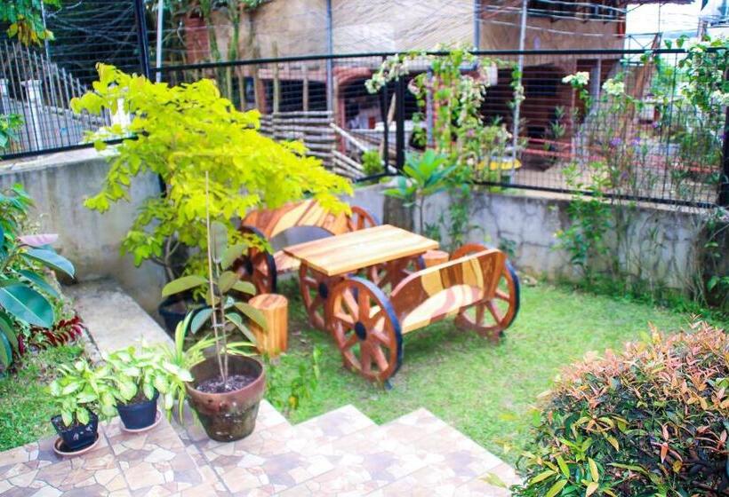 호스텔 Camote S Lake Retreat