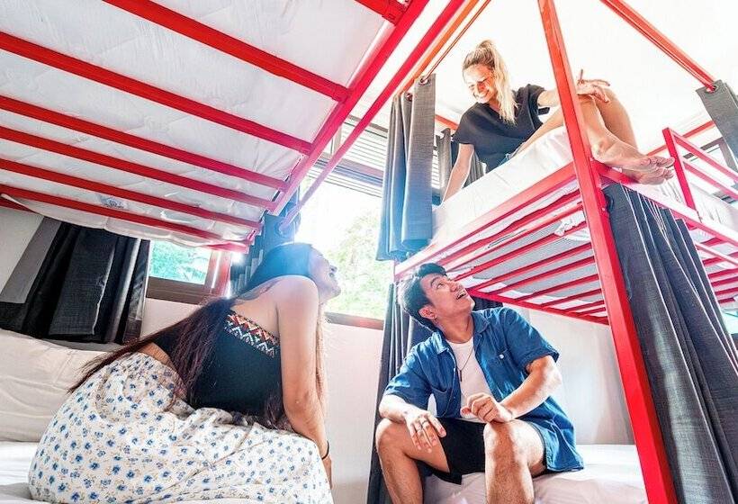 Общежитие Slumber Party Beach Koh Phangan