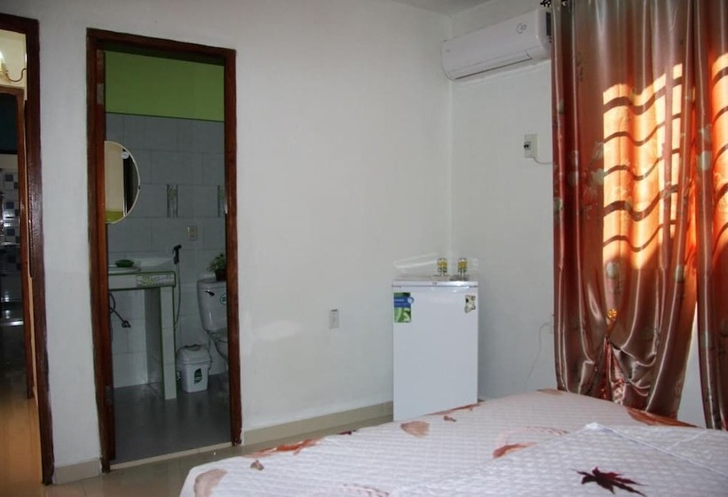 تختخواب و صبحانه Hostal Guerrillera