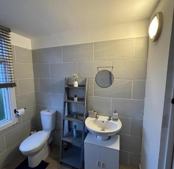 צימר Fort Cresent Sea View Apartment