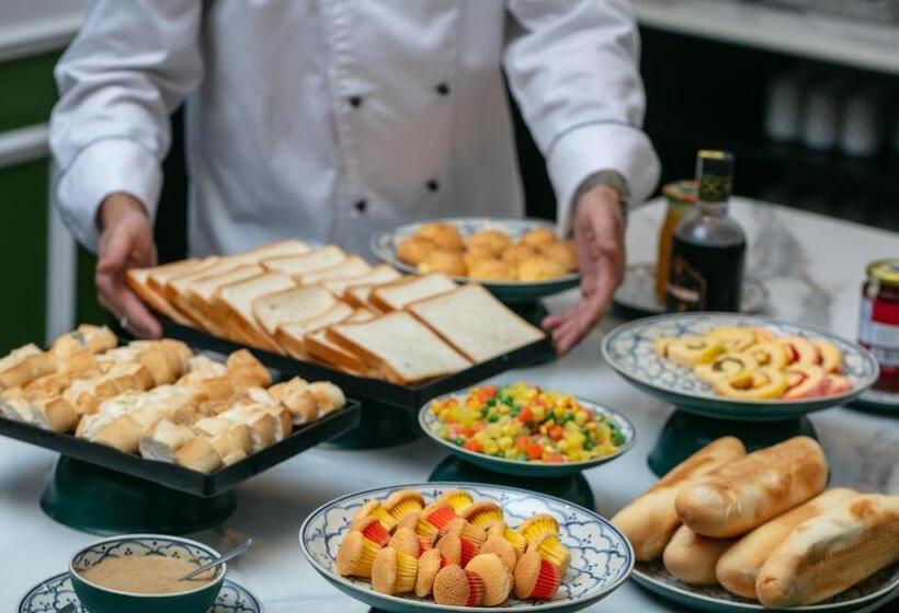 Elegant Boutique Hotel Ha Long