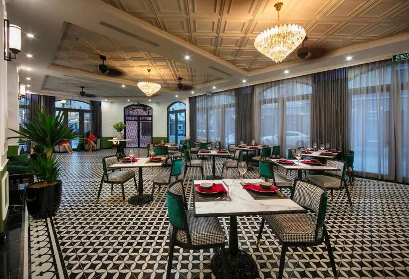 Elegant Boutique Hotel Ha Long