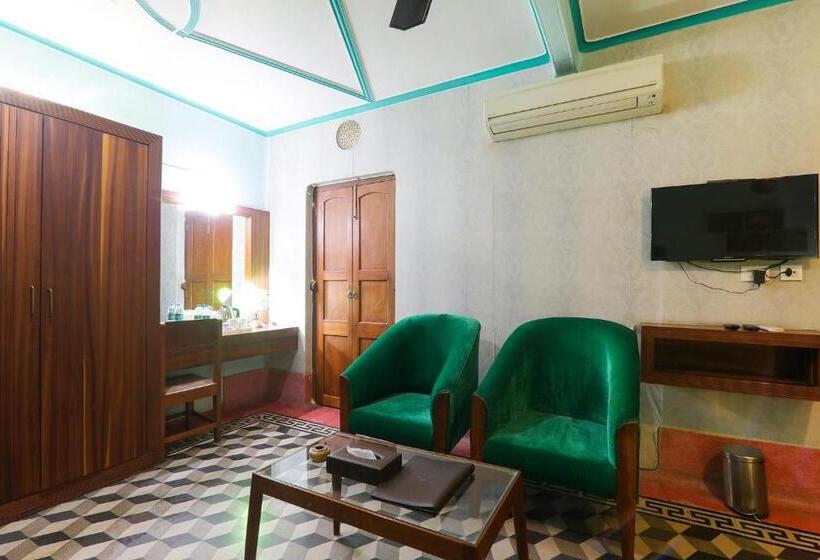 Fabhotel Poorv Sight